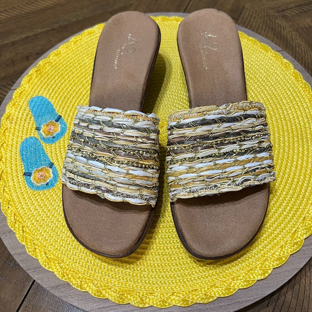 A2 by Aerosoles Women's Say Yes Multicolored Plush Wedge Sandal Size 8